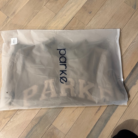 Parke Monochrome Varsity Mockneck L/XL LATTE - Picture 2 of 3